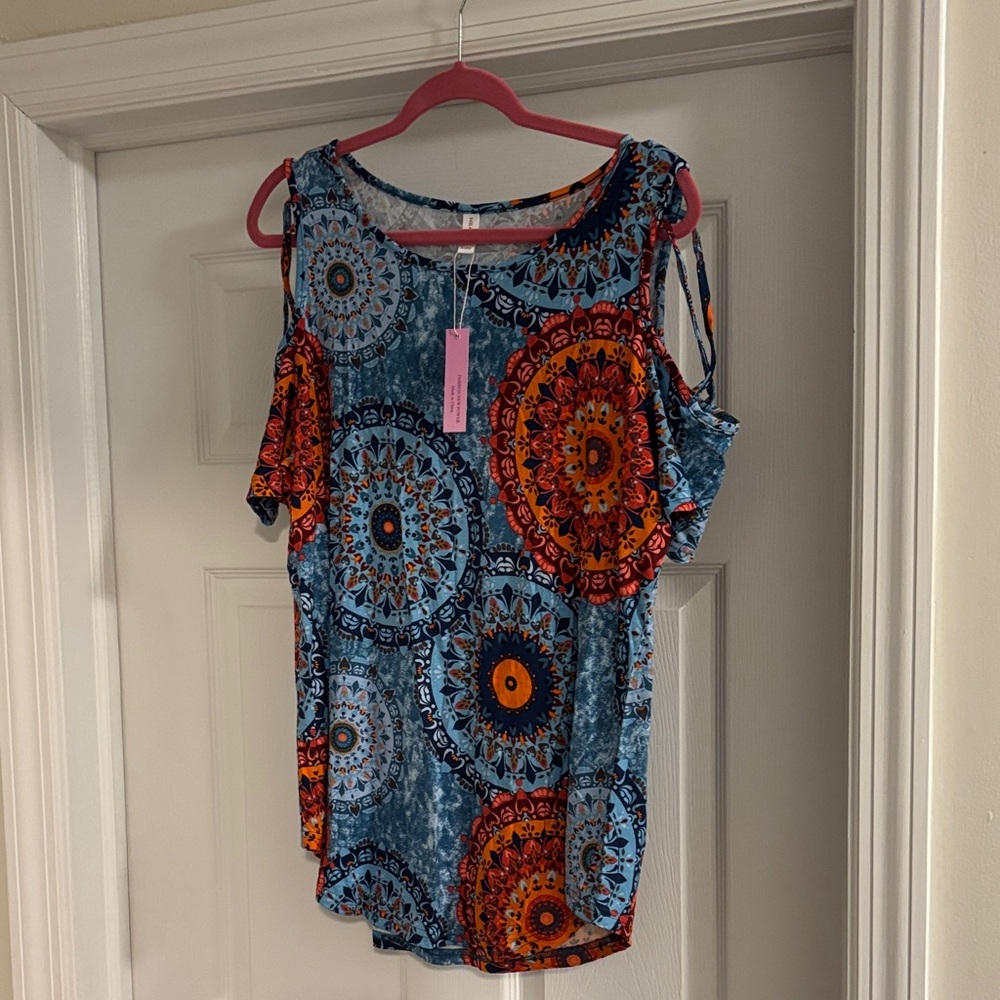 Bohemian Mandala Print Cold Shoulder Top